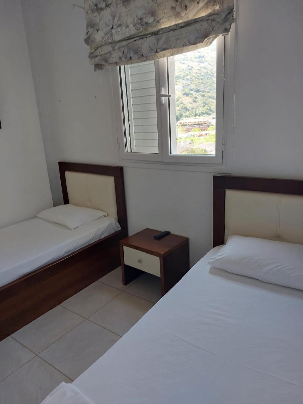 Hotel Jali Himarë Extérieur photo