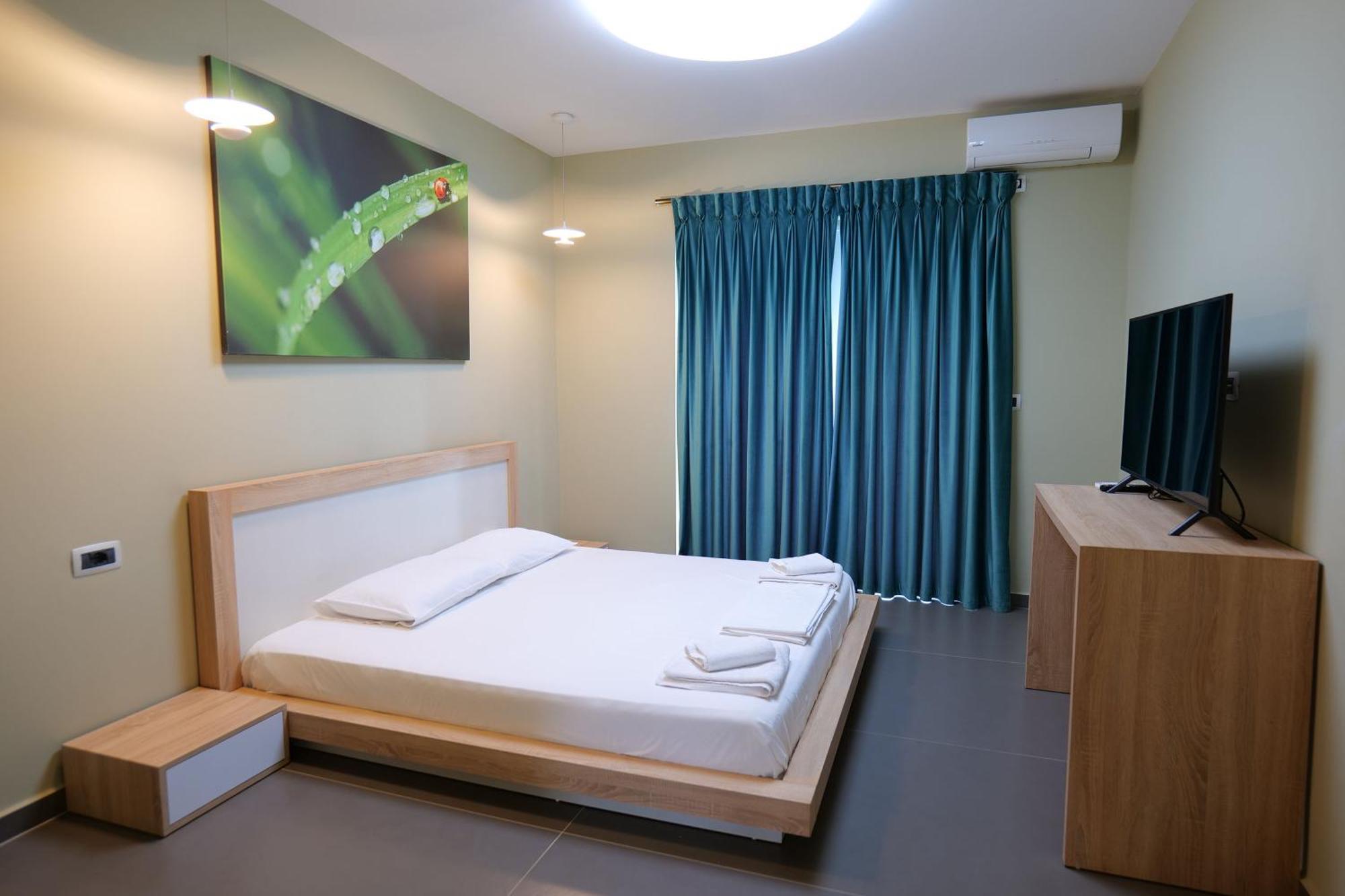 Hotel Jali Himarë Extérieur photo