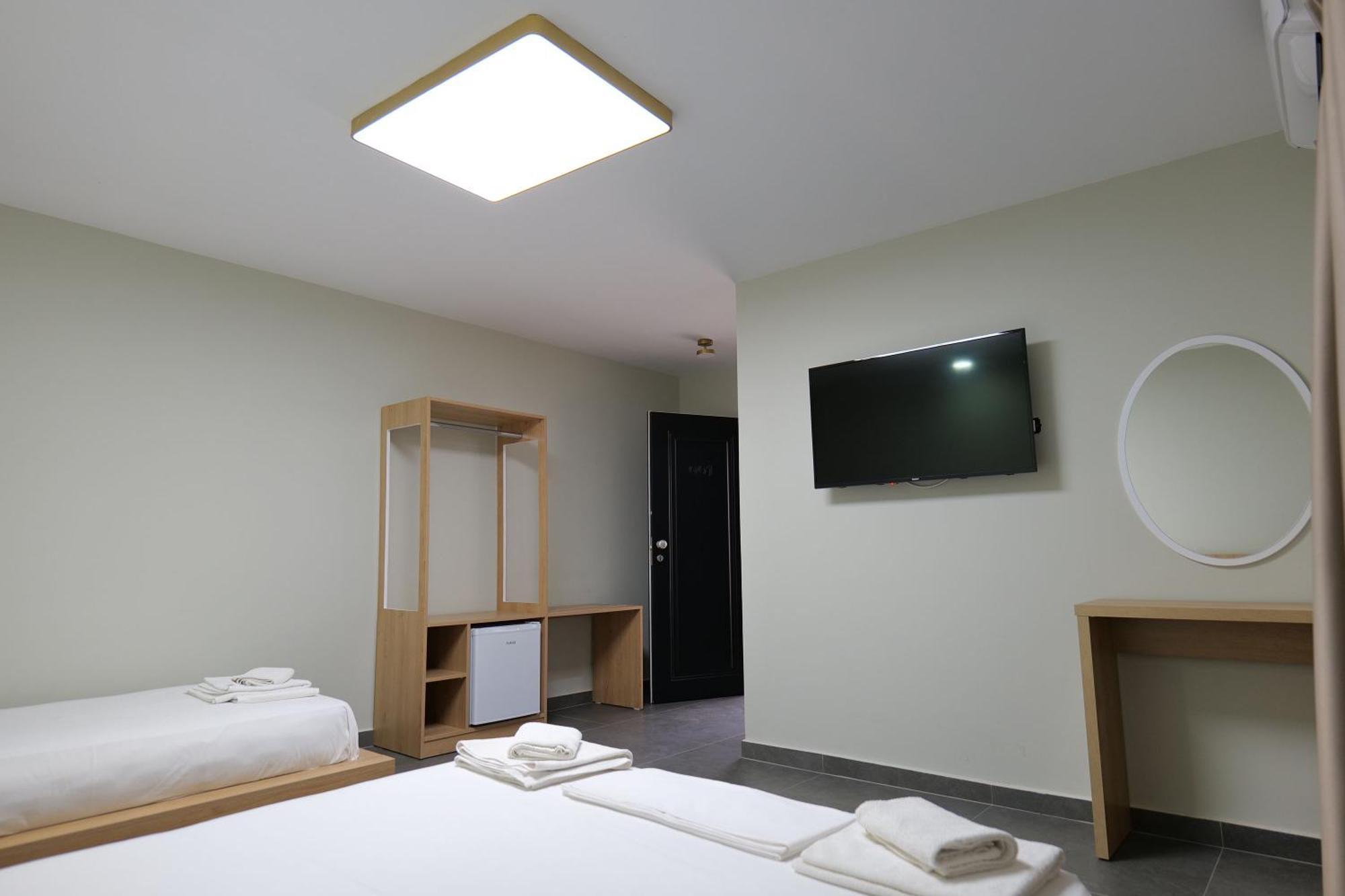 Hotel Jali Himarë Extérieur photo