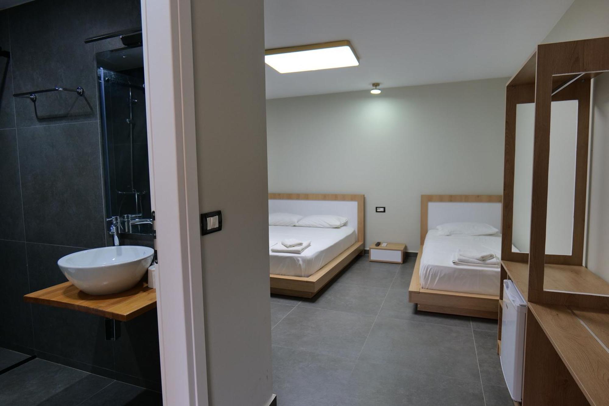Hotel Jali Himarë Extérieur photo