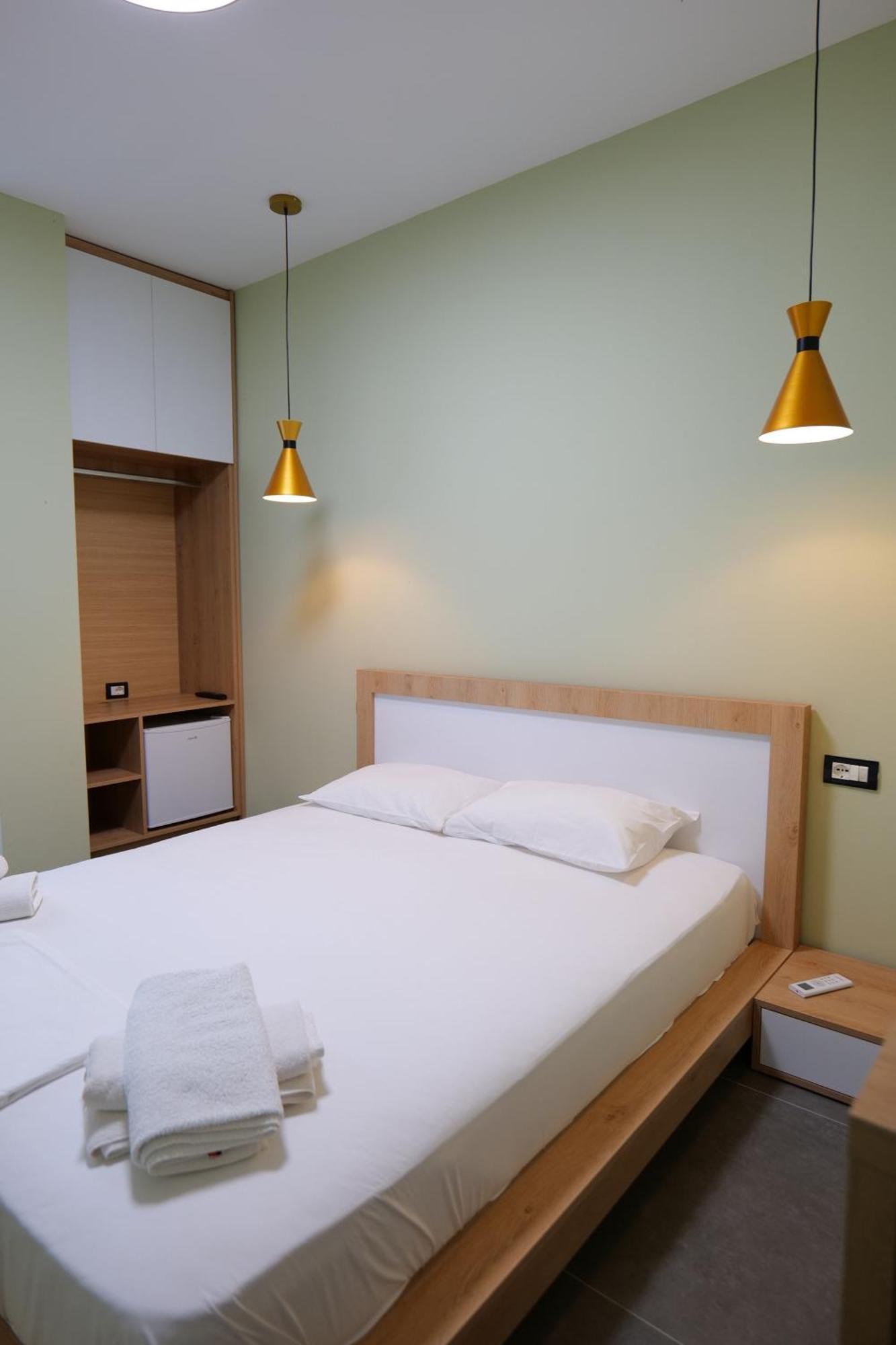 Hotel Jali Himarë Extérieur photo