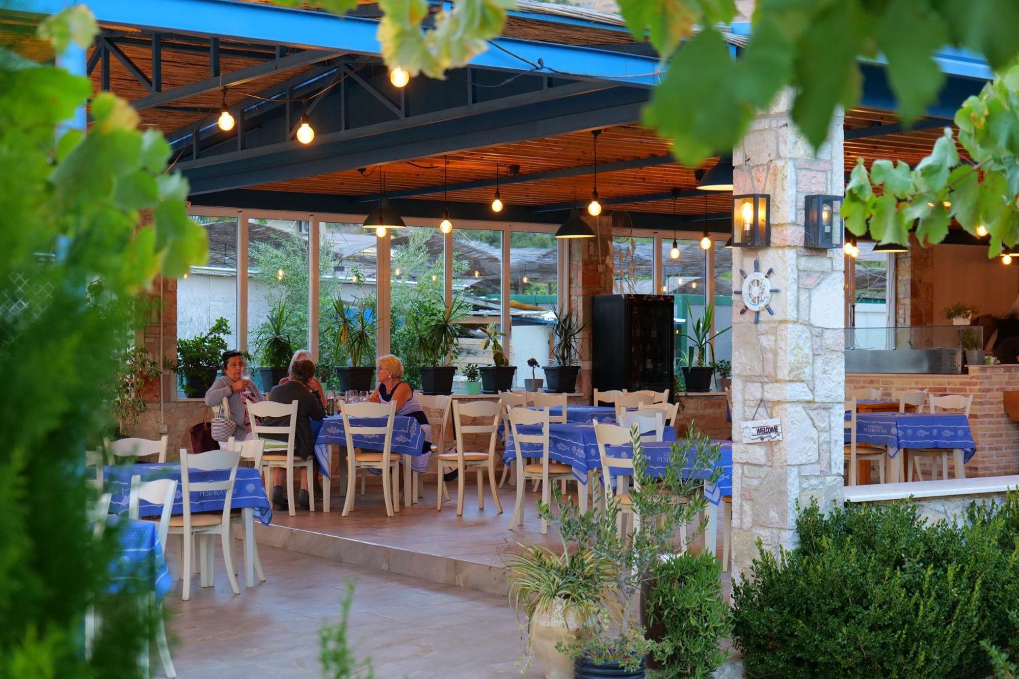 Hotel Jali Himarë Extérieur photo
